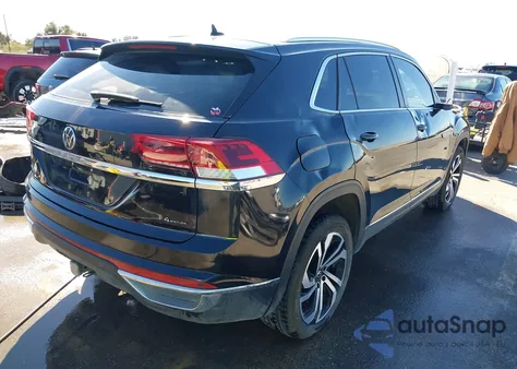 2023 Volkswagen Atlas Cross Sport 3.6L V6 Sel z USA, uszkodzony, nr VIN 1V2BE2CAXPC214446